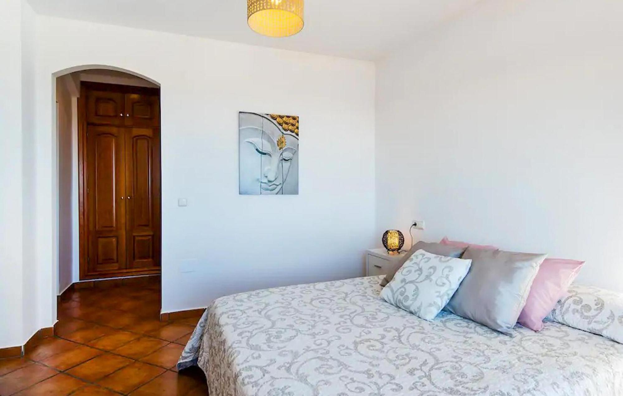 Awesome In With House Sea View *