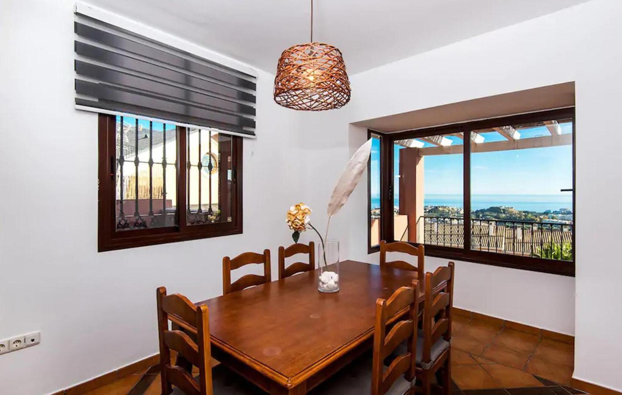 Awesome In With House Sea View Сasa de vacaciones